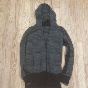 Lululemon Zipup Green and Black